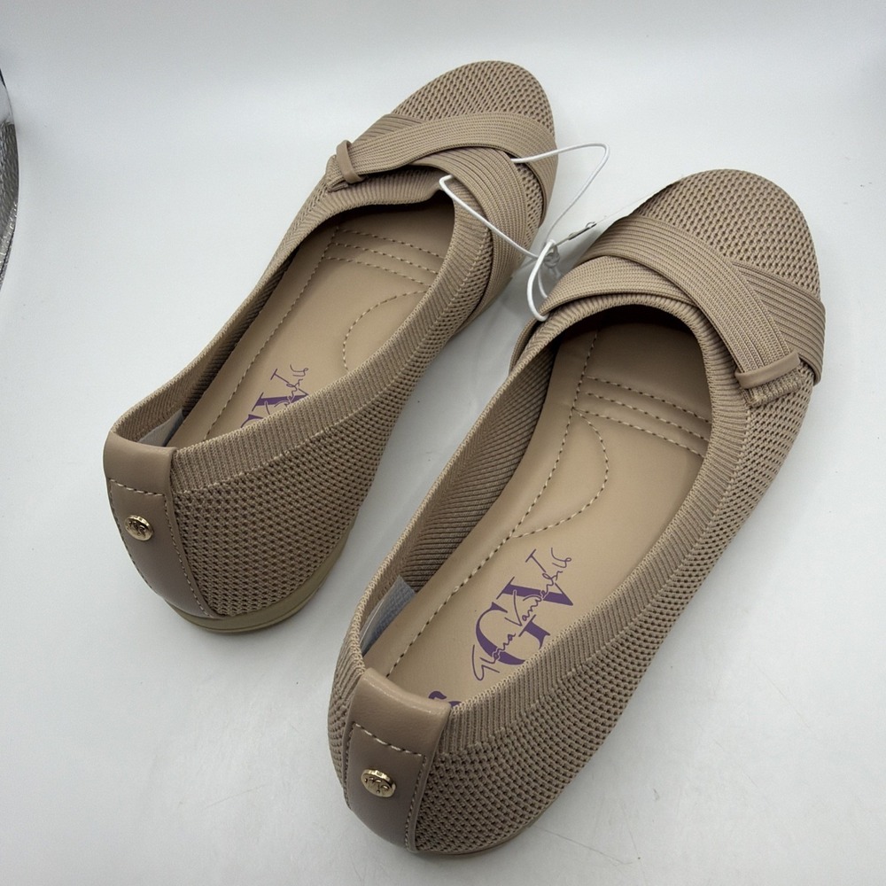 Gloria Vanderbilt Women's Debbie Natural Shoe Size 7.5. New - Picture 5 of 9